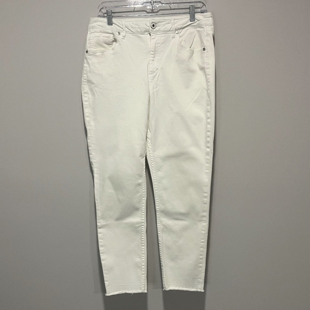 Maurice Jean High-Rise, White, Distressed Hem, Stretch, Size 11/12